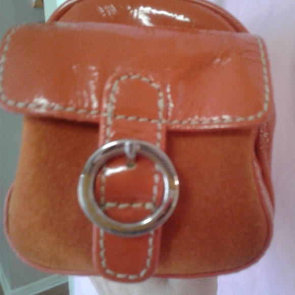 ‼️ FINAL PRICE ‼️🔶️ Nordstrom Barrel Shoulder Bag 🔶️ - Picture 3 of 9